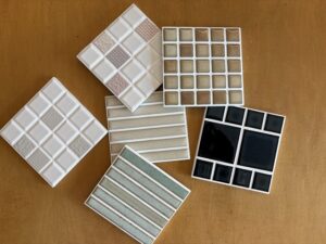 中野区マンションリフォーム　洗面台交換　LIXIL リクシル　スマートモザイクタイル