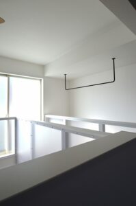 武蔵野市　リノベーション　室内干し　TOSO　アイアン　ブラック