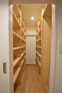 世田谷区リノベ　納戸