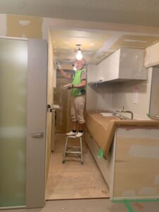クロス職人の下地処理