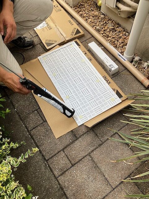 練馬　トイレリフォーム　戸建て　マンション　リクシル　スマートモザイクシート　タイル　施工　