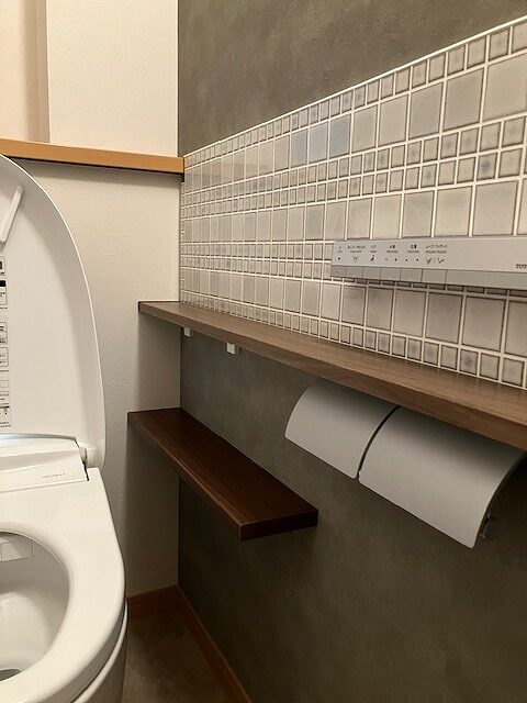 練馬　トイレリフォーム　戸建て　マンション　リクシル　スマートモザイクシート　タイル