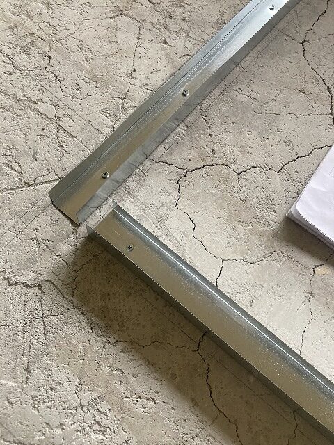練馬区マンションリノベーション　壁下地　軽量鉄骨　木下地　スタッド