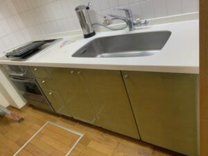 マンション1階の床下収納庫