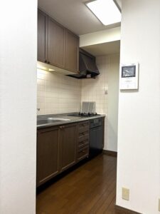 練馬区　マンション　リフォーム　キッチン交換　クリナップ　ラクエラ　排水管　高さ