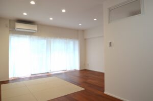 渋谷区　マンションリフォーム　配管かくし　先行配管　エアコン　給湯器