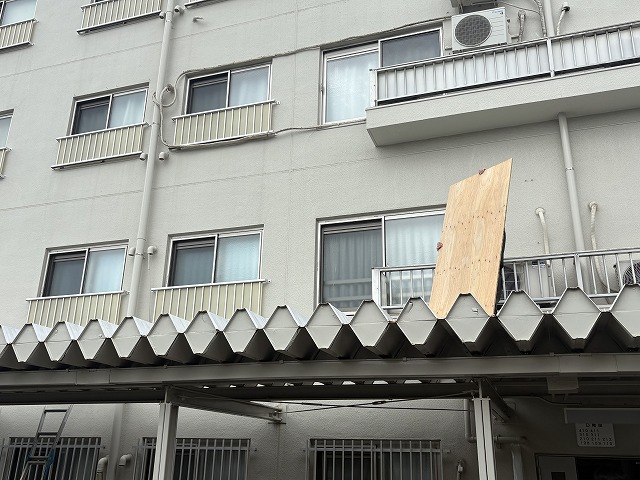 練馬区リノベーション　エアコン取付　ダイキン　マルチエアコン　室外機置場