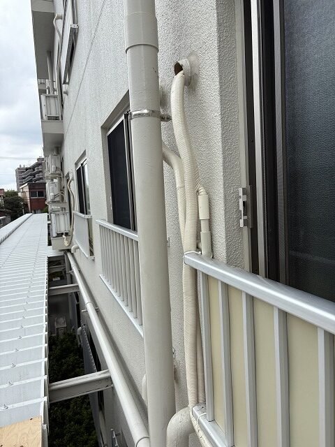 練馬区リノベーション　エアコン取付　ダイキン　マルチエアコン　室外機置場