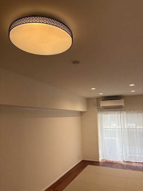 渋谷区リフォーム　照明交換　LED　調光調色　スイッチ