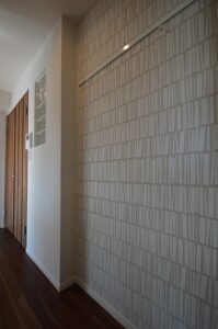 新宿区　マンションリノベーション　TOSO　ピクチャーレール