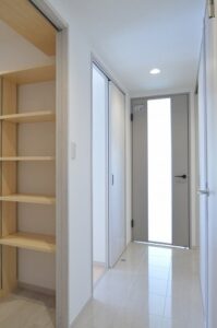練馬区　マンションリノベーション　引き戸　Panasonic　ベリティス　ドアノブ　取手