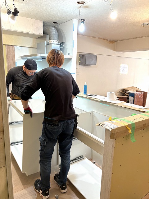 練馬区リノベーション　キッチン施工　TOTO　ザクラッソ