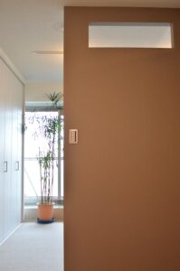 衝立の壁内側からの眺め