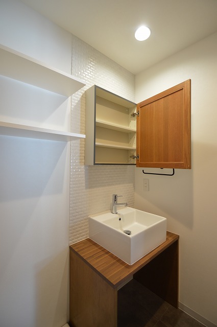 杉並区　タオル掛け　洗面室　リノベーション　マンション