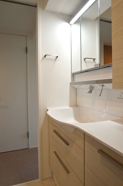 練馬区 洗面台 リノベーション タオル掛け