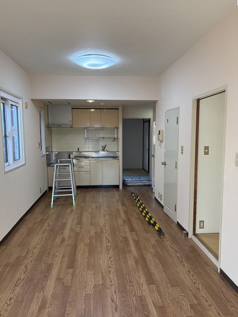 板橋区マンションリノベーション　賃貸　スケルトン　解体