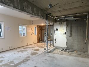 板橋区マンションリノベーション　賃貸　スケルトン　解体