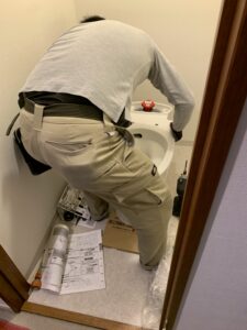 新規便器の設置