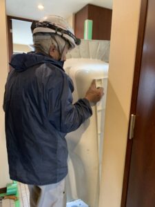 バスタブの搬出