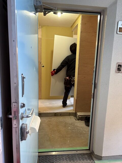 板橋区　マンションリノベーション　賃貸　ユニットバス　リモデルバスルーム　TOTO　現場　WS