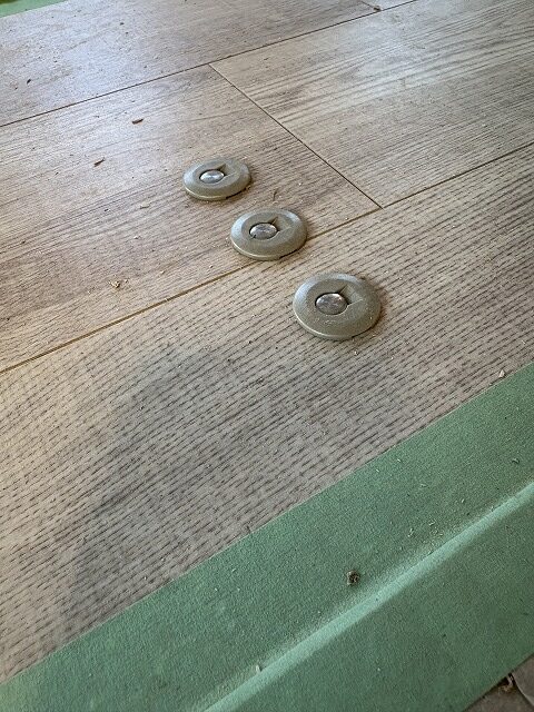 板橋区　マンションリノベーション　賃貸　リビング隣　和室を洋室に　3枚引違い戸　吊戸　マグネット