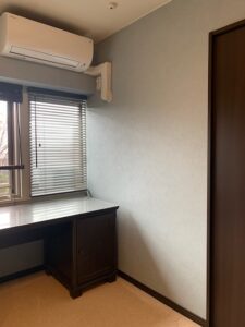 淡いブルーのクロス