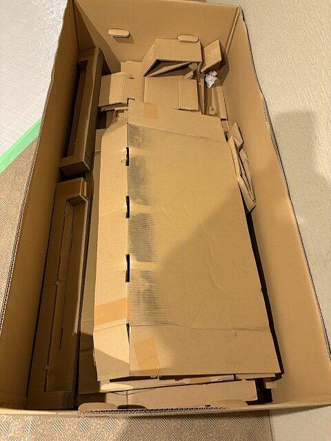 練馬区マンションリフォーム　ユニットバス　洗面台交換　TOTOシンラ　エスクア　養生　工事中