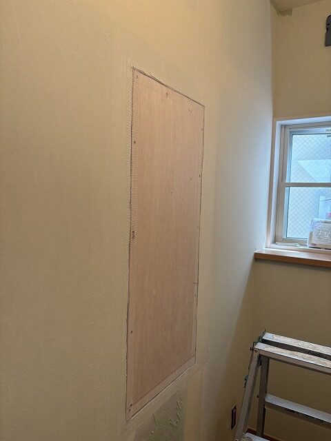 練馬区マンションリフォーム　1日工事　手すり　下地　 TOTO　LIXIL 既存　床貼り替え　クッションフロアー　フロアータイル