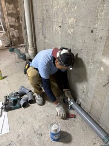 練馬区　築50年　マンションリノベーション　解体　配管　電気配線　大工工事