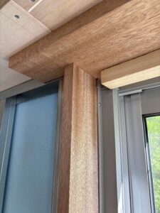 マンションリノベーション　建具Panasonic　枠　ドア　造作